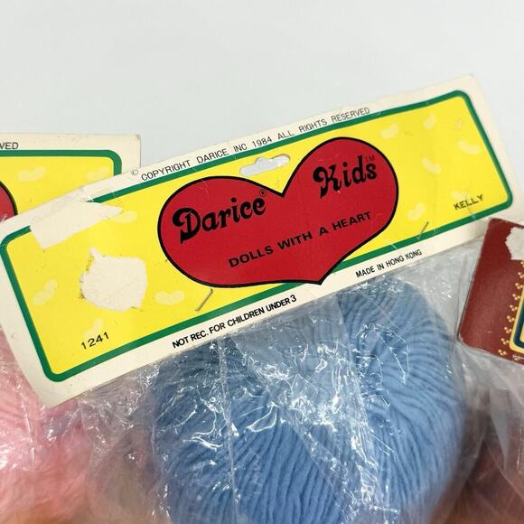 Mixed Lot Yarn Doll Head w/Hands Assorted Hair Freckles Vintage NIP - lot of 10 - Picture 11 of 16